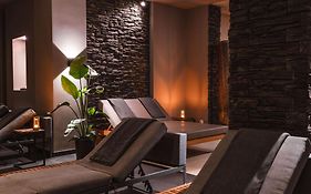 Volcano Spa Hotel